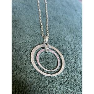 Montana Silversmiths Necklace Round Pendent With Pink GemStones Big Chain Silver